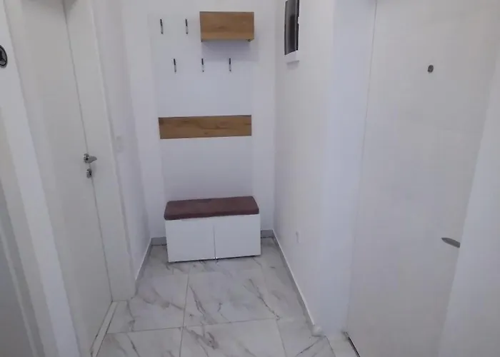 Nina Centar * Sombor